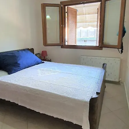 Сasa de vacaciones Kallikratia Holiday House *